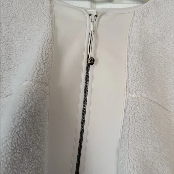 Lululemon Athletica Soft Cream Teddy Jacket - Picture 3 of 4